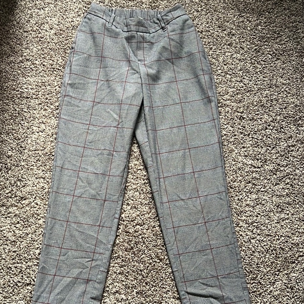 Size XS Grey Plaid Pants